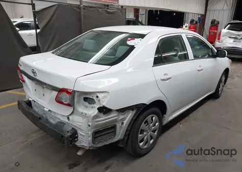 2013 Toyota Corolla L z USA, uszkodzony, nr VIN JTDBU4EE2DJ123226